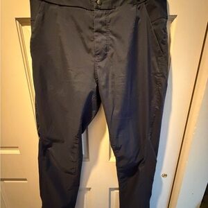 Lululemon Men’s Trackonomics Pant, Navy Size 34